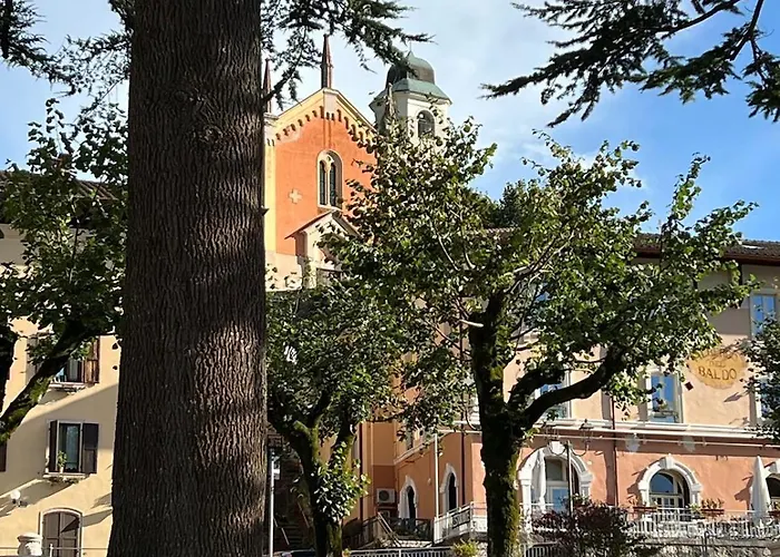 Casa *